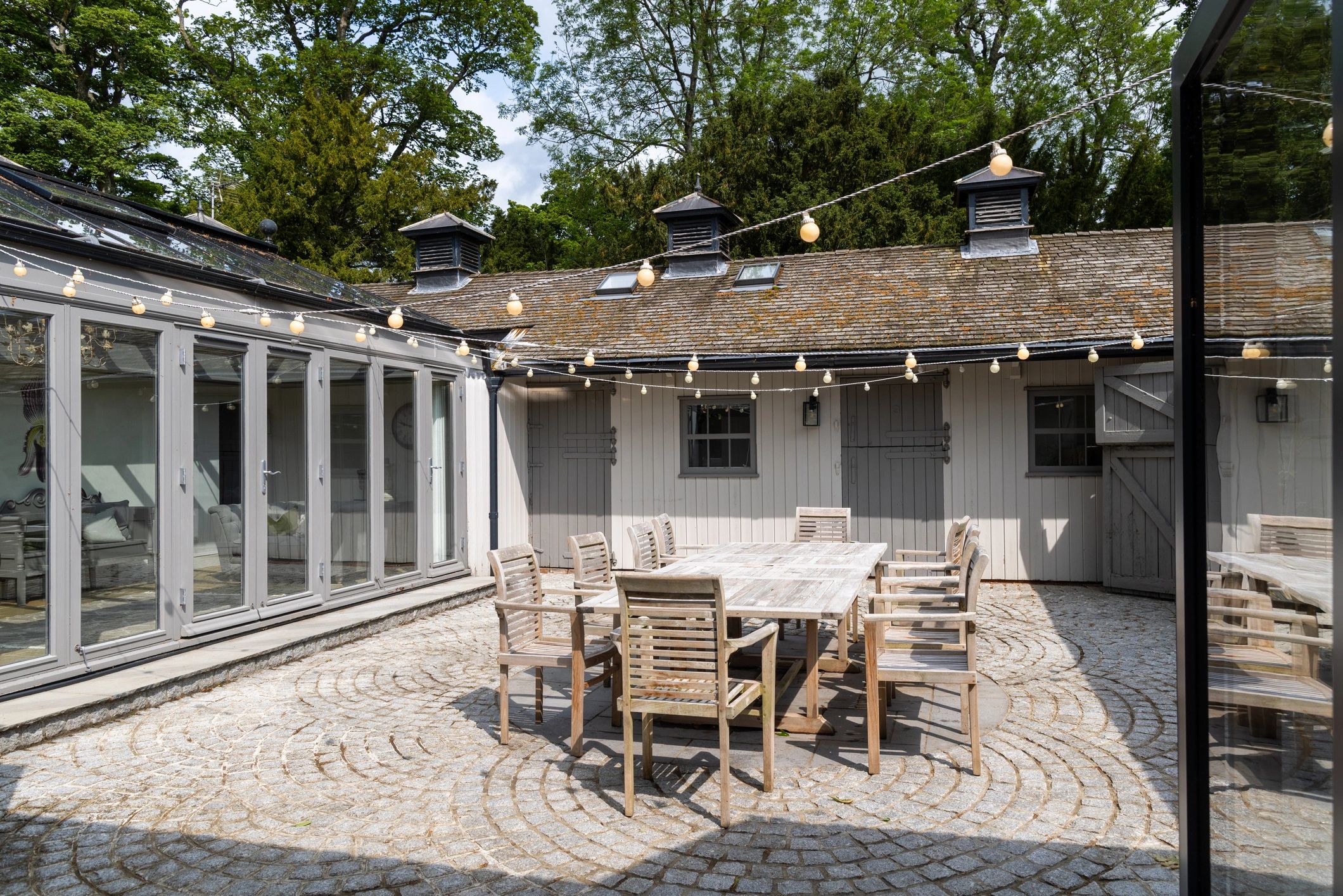 Rustic outdoor courtyard dining area